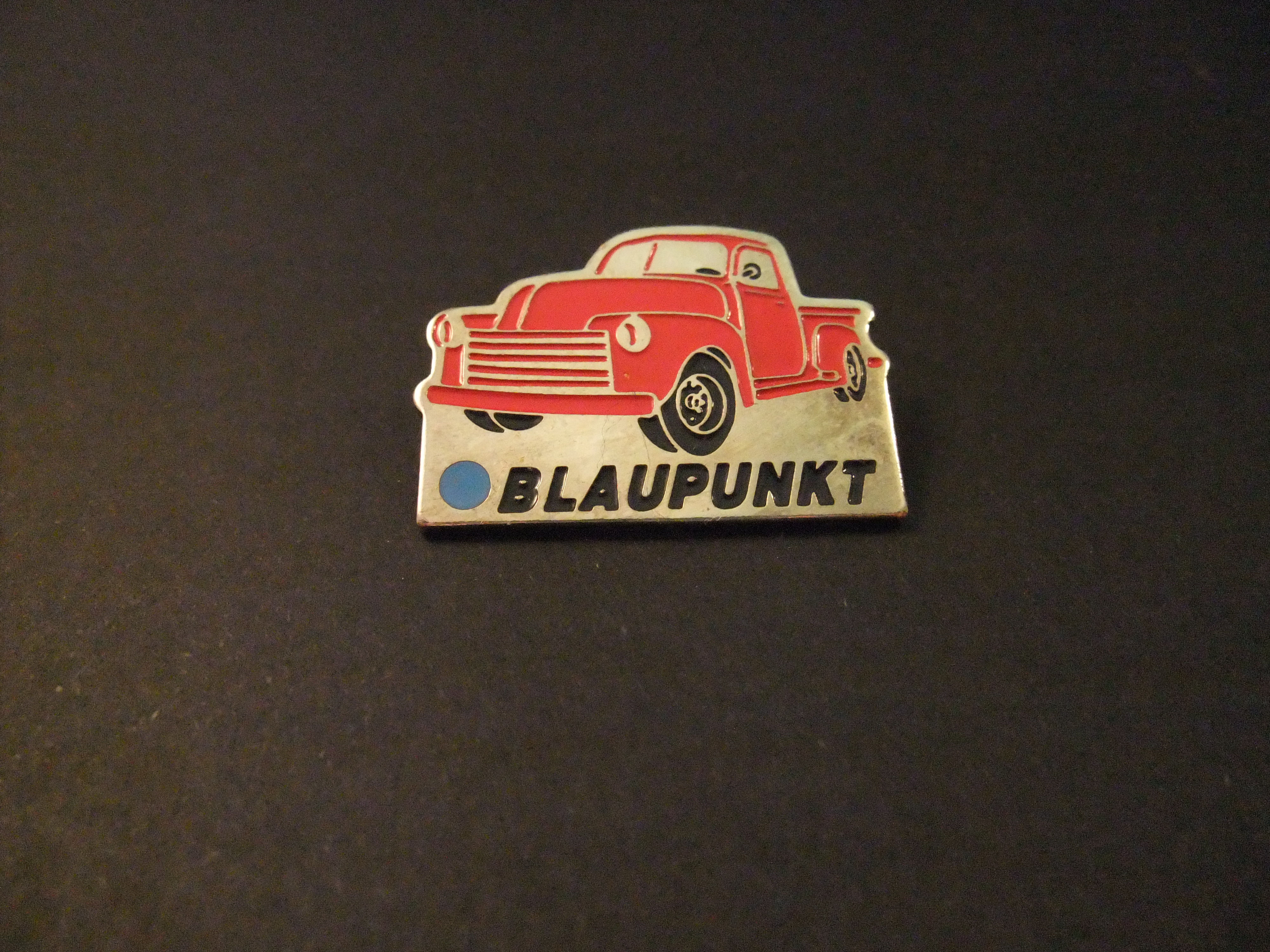 Chevrolet Pickup 3100 rood,( Blaupunkt)